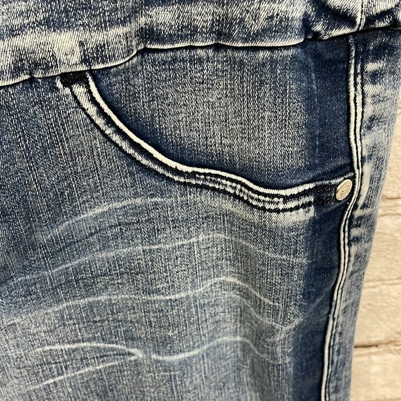 Rock & Republic Slimming Denim Rx Jegging Size 4 - Picture 4 of 9